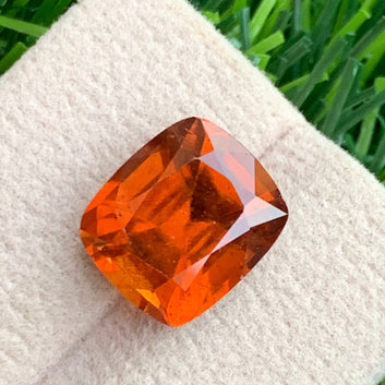 orange hessonite garnet 7.90 carats
natural gomed stone from afghanistan