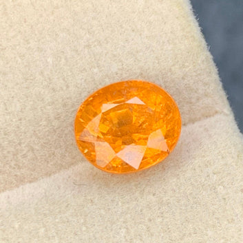 untreated fanta orange garnet 2.95 ct
vvs clarity spessartite garnet gemstone