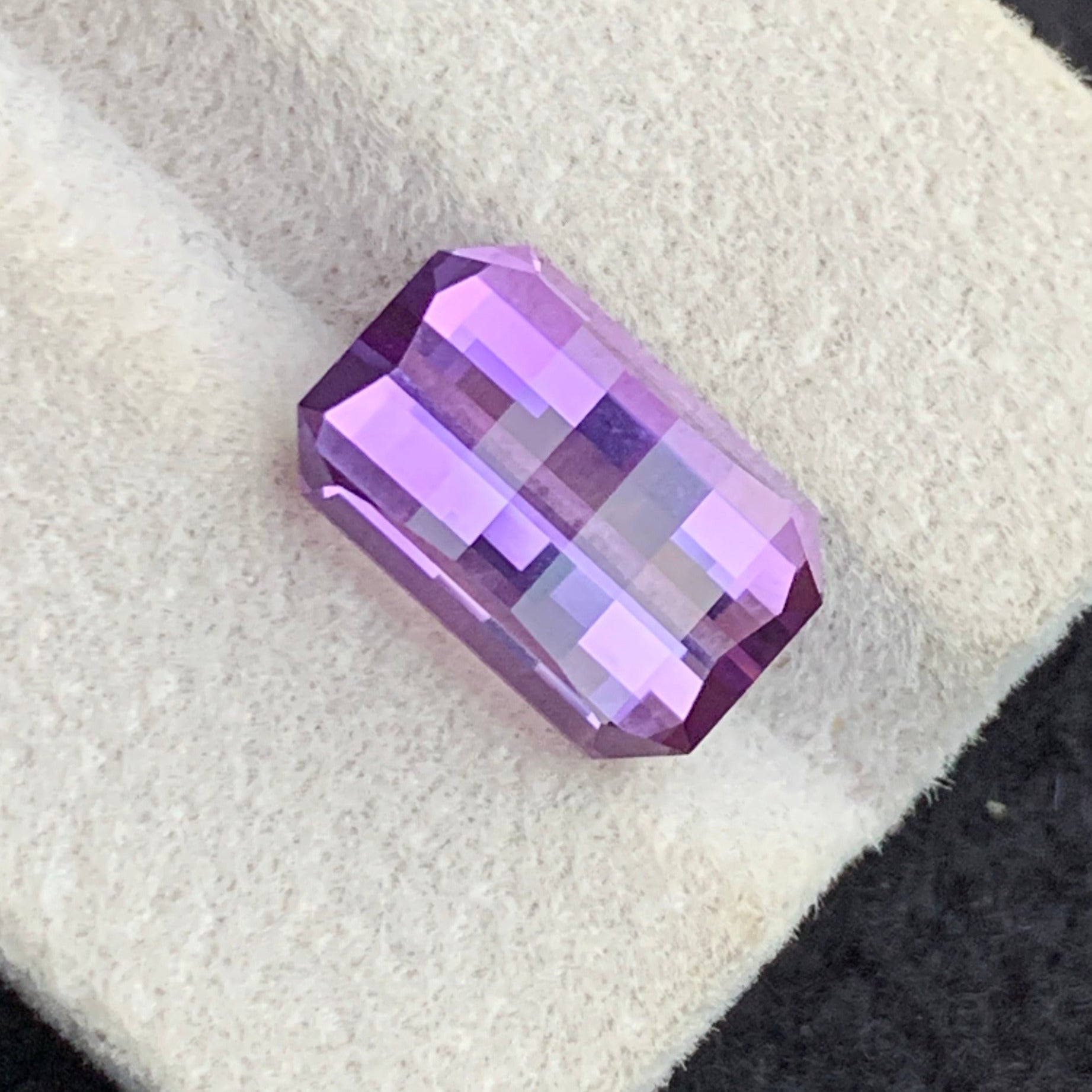 pixel cut amethyst gemstone brilliance
natural Brazilian amethyst gemstone