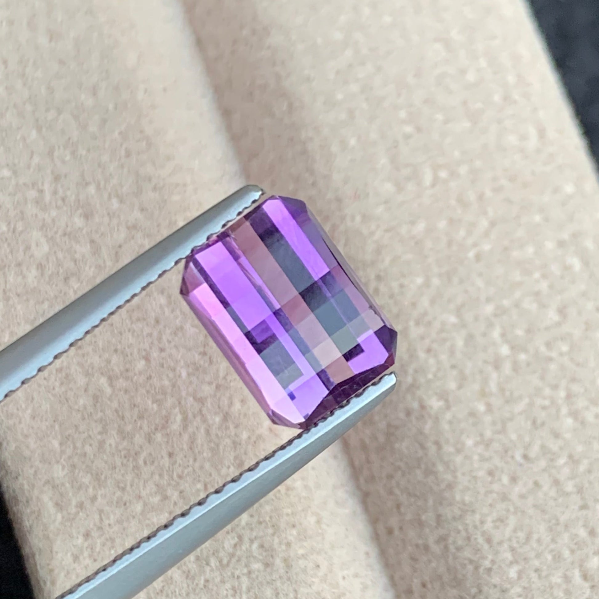 Loose Pink Purple Amethyst
pixel shape pink purple amethyst gemstone

faceted loose amethyst for jewelry