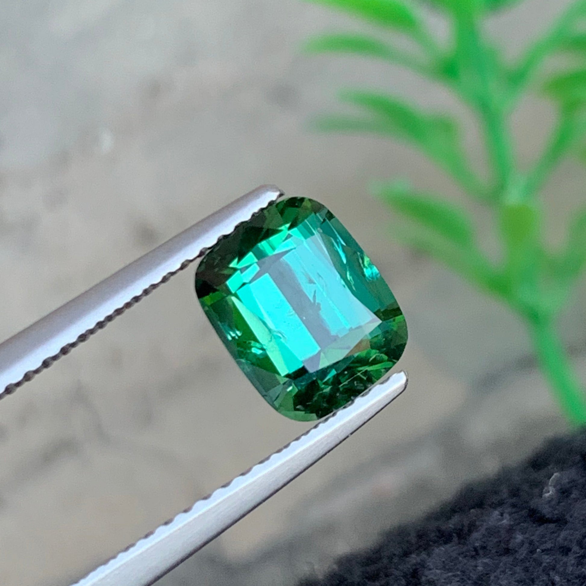 premium Afghan tourmaline for custom jewelry
natural untreated bluish green tourmaline gemstone