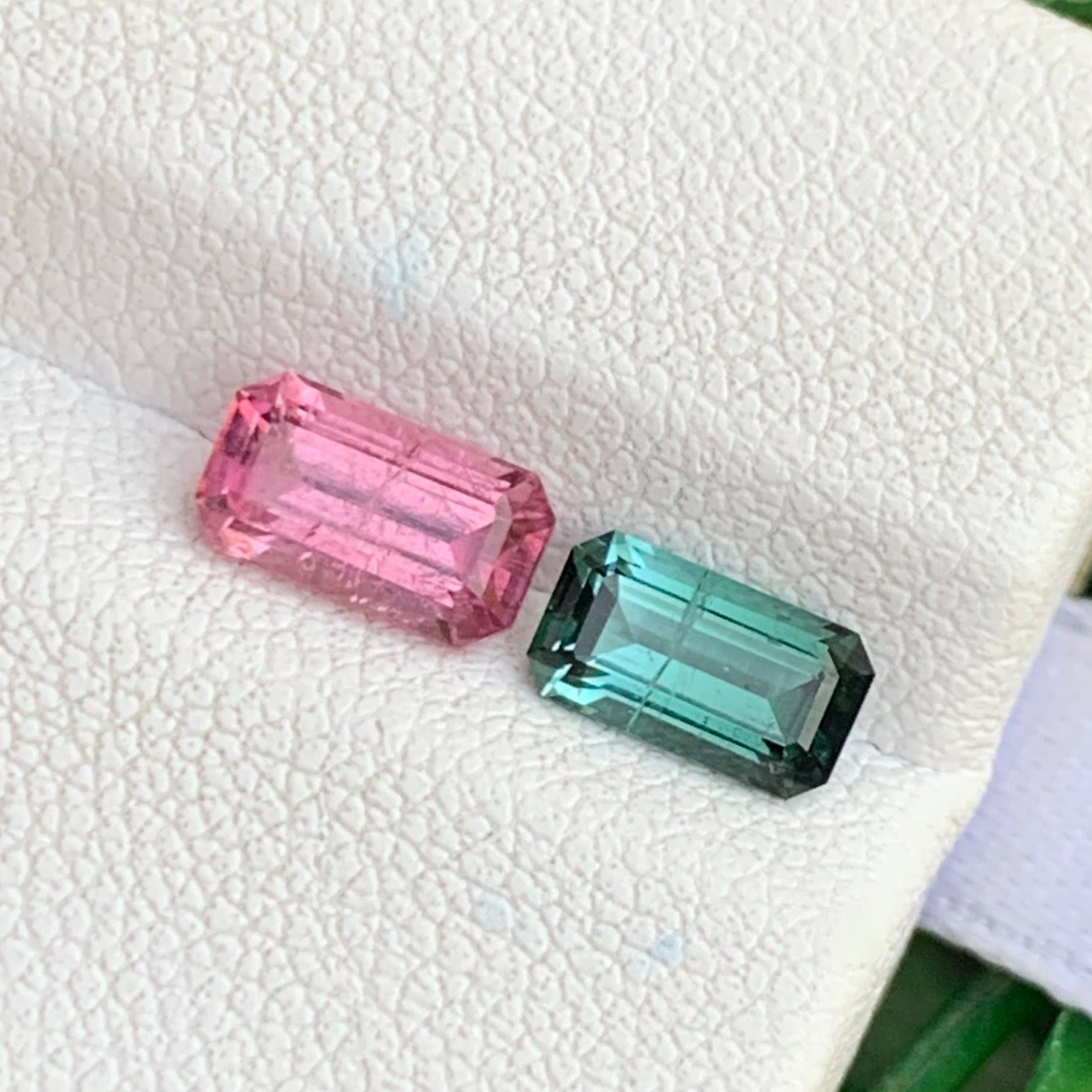 premium sky blue aquamarine
aquamarine pendant gemstone
high quality aquamarine crystal
