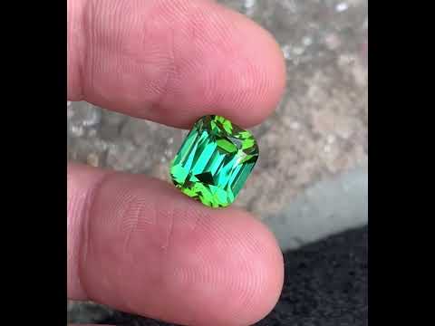 Cushion cut natural Afghan tourmaline stone
Fine jewelry bluish green tourmaline gemstone