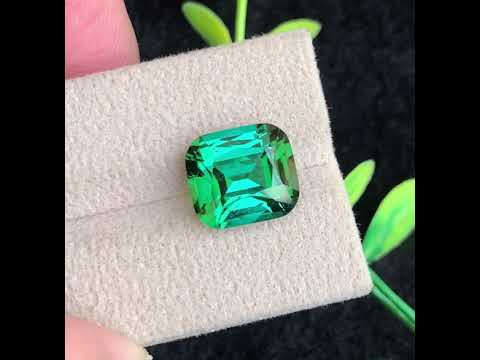 Onestep Gems Natural Tourmaline
High Quality Bluish Green Tourmaline