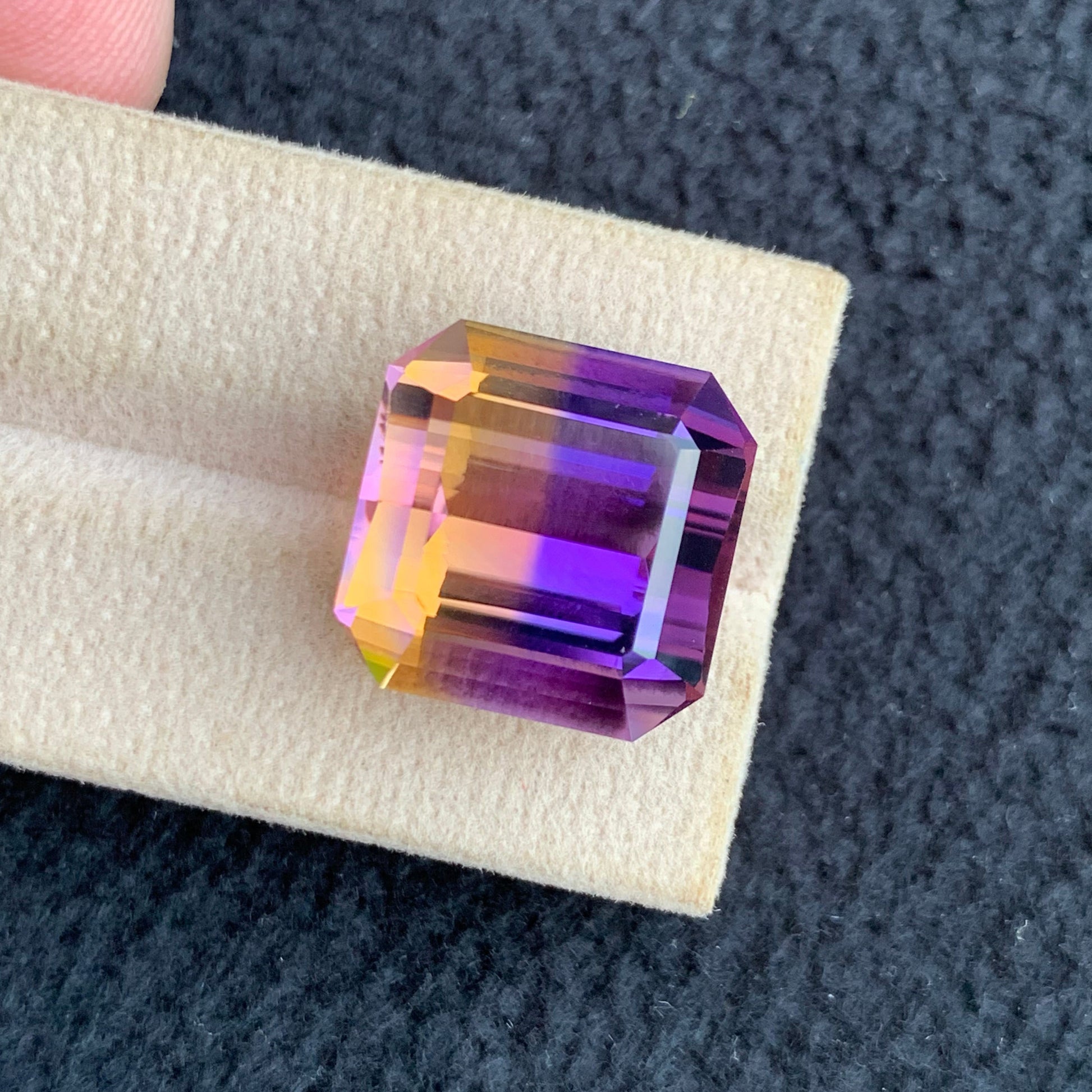 purple yellow ametrine gemstone for rings
fine Brazilian ametrine custom jewelry stone
