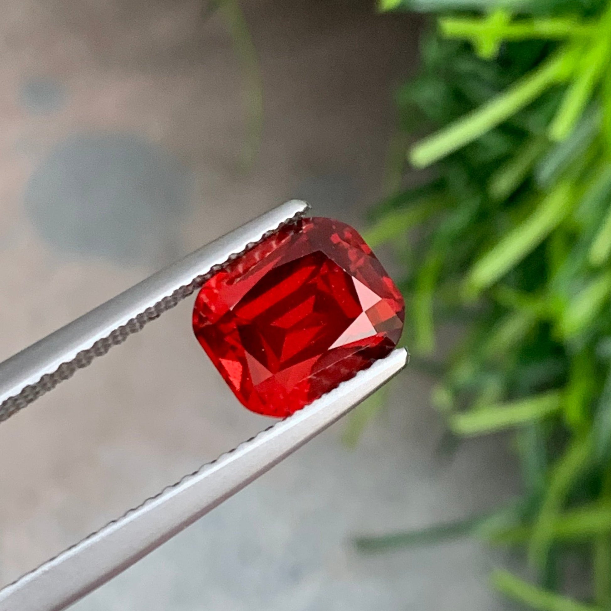 AA / New / Grenat Rhodolite Madagascar Naturel Rouge Violet Carré à AA / New / Grenat Rhodolite Madagascar Naturel Rouge Violet Carré à
