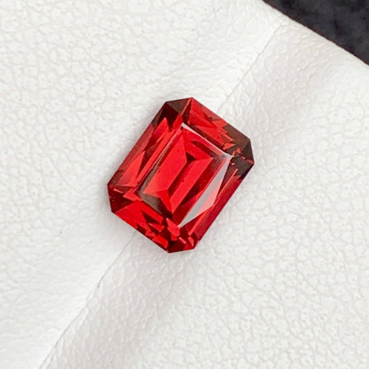 Natural Rhodolite Garnet, Emerald Fancy Cut 2.00 Cts – A Rare Gemstone with Timeless Elegance