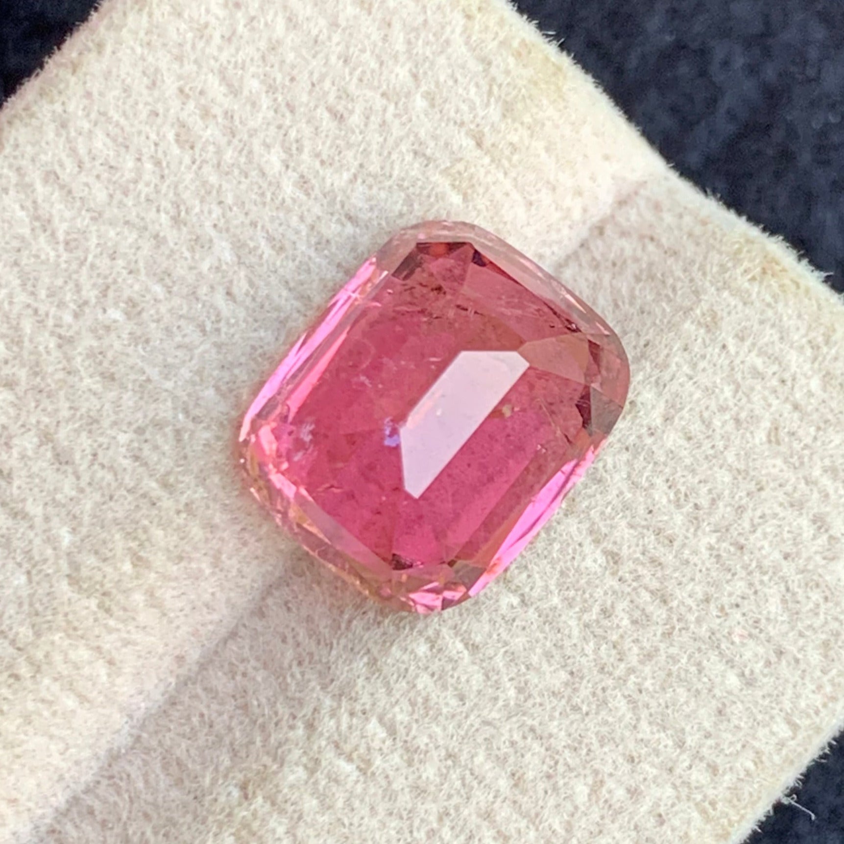 rubellite tourmaline gemstone for rings
natural pink red tourmaline gemstone