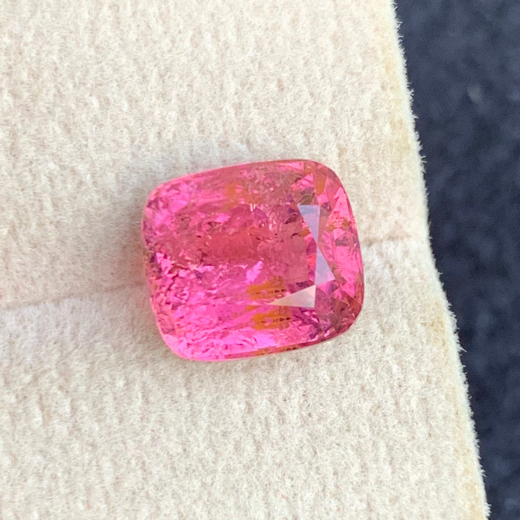 rubellite tourmaline gemstone for rings
natural pink red tourmaline gemstone
luxury rubellite tourmaline loose stone
