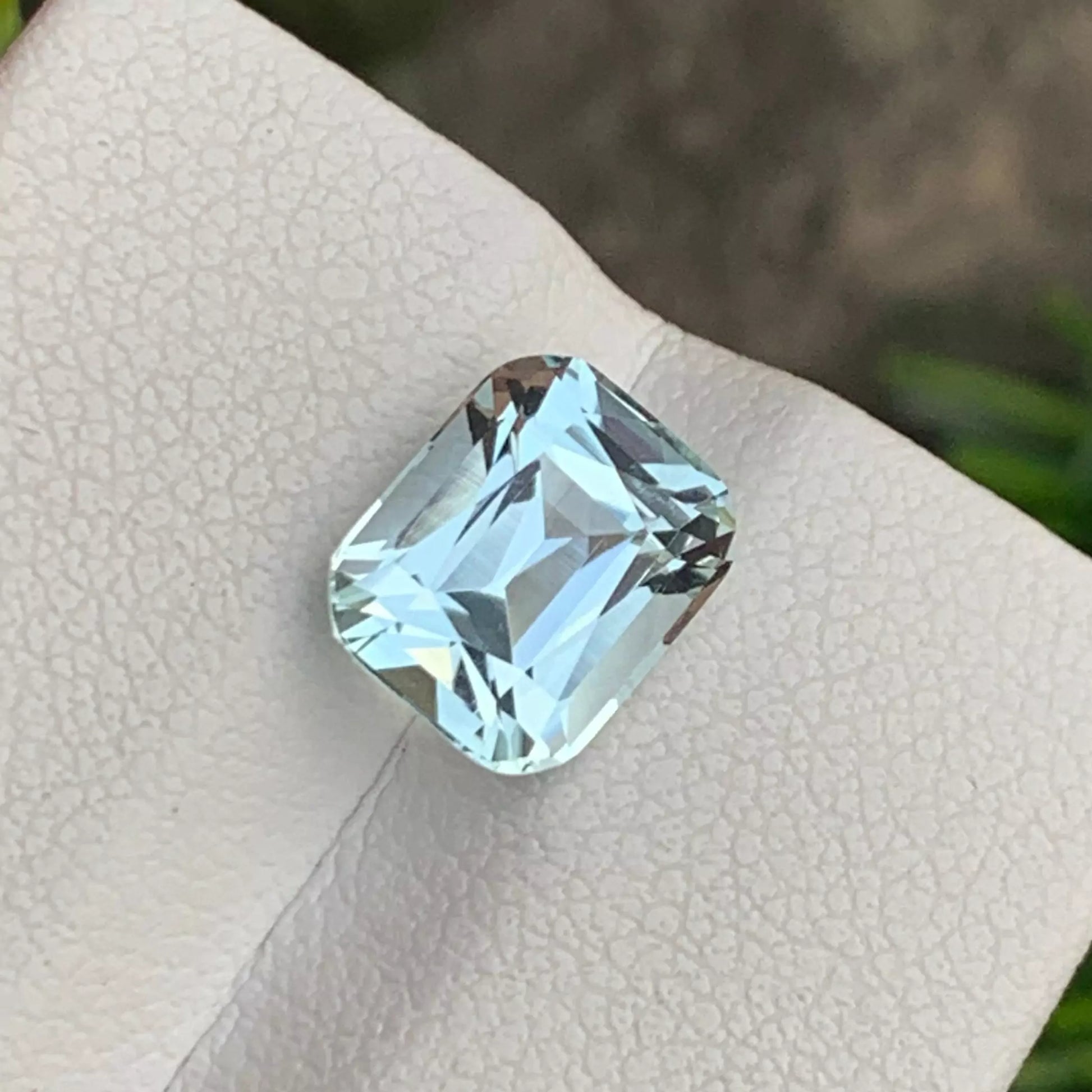 sea blue aquamarine gemstone for sale
sea blue aquamarine gemstone facts
sea blue aquamarine gemstone for sale usa
sea blue aquamarine gemstone found
sea blue aquamarine gemstone facts and history
sea blue aquamarine gemstone gold