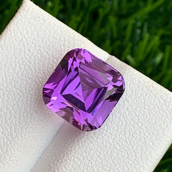 Natural Cushion Cut 7.60 Cts Pink Purple Amethyst Gemstone from Brazil – Perfect for Jewelry
