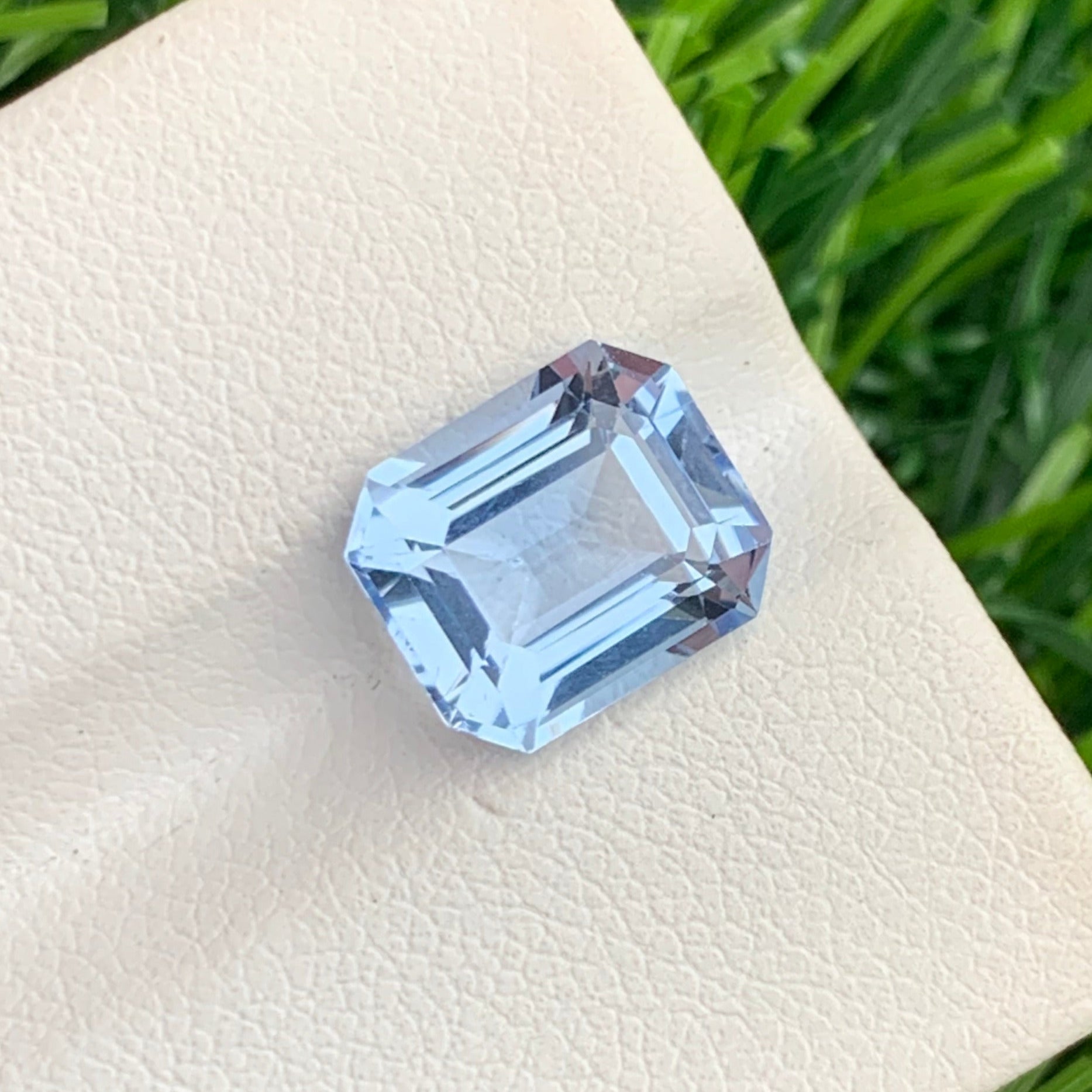 natural aquamarine gemstone from Africa
emerald cut aquamarine loose stone