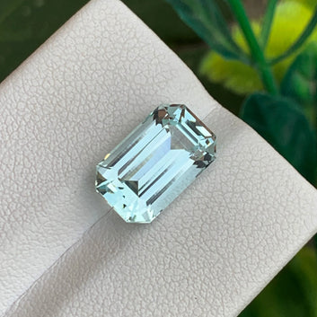 Sky Blue Aquamarine Gemstone - 4.60 Cts Emerald Cut from Pakistan