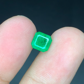 2.05 Carats Natural Swat Emerald Gemstone – Emerald Cut Green Beauty for Your Jewelry Collection