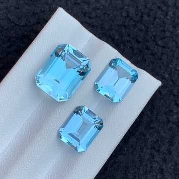 swiss blue topaz emerald cut set

swiss blue topaz necklace gemstones