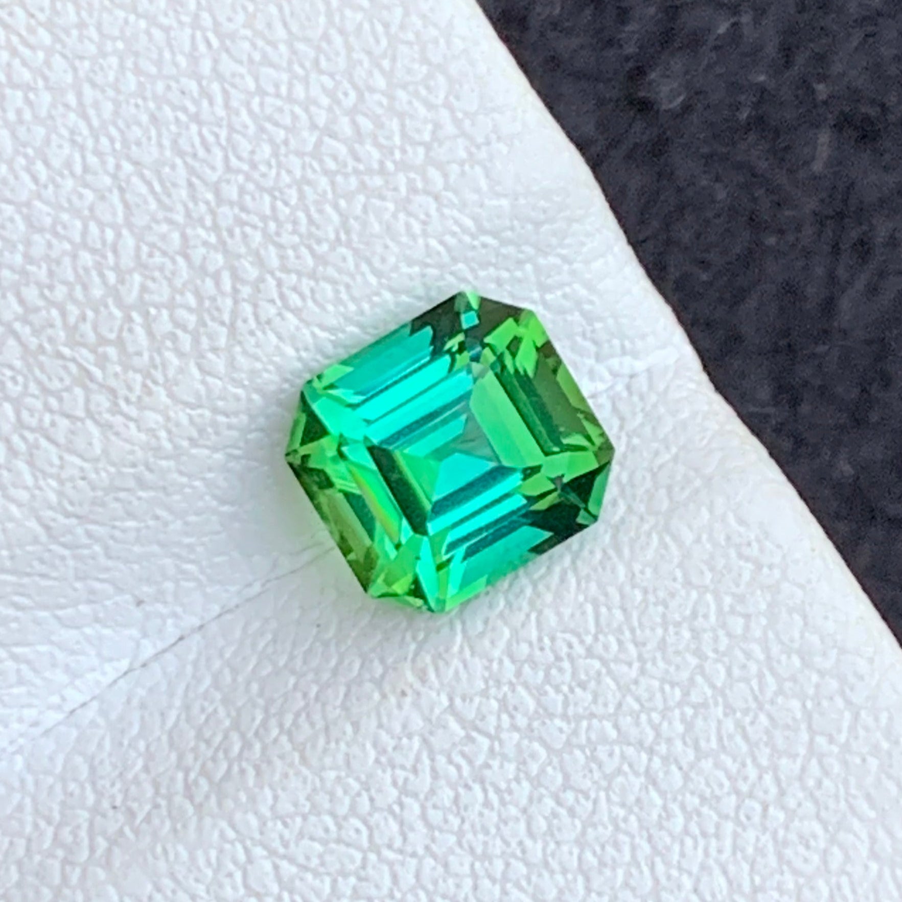 Bluish Green Afghan Tourmaline
untreated bluish green tourmaline
tourmaline for engagement ring