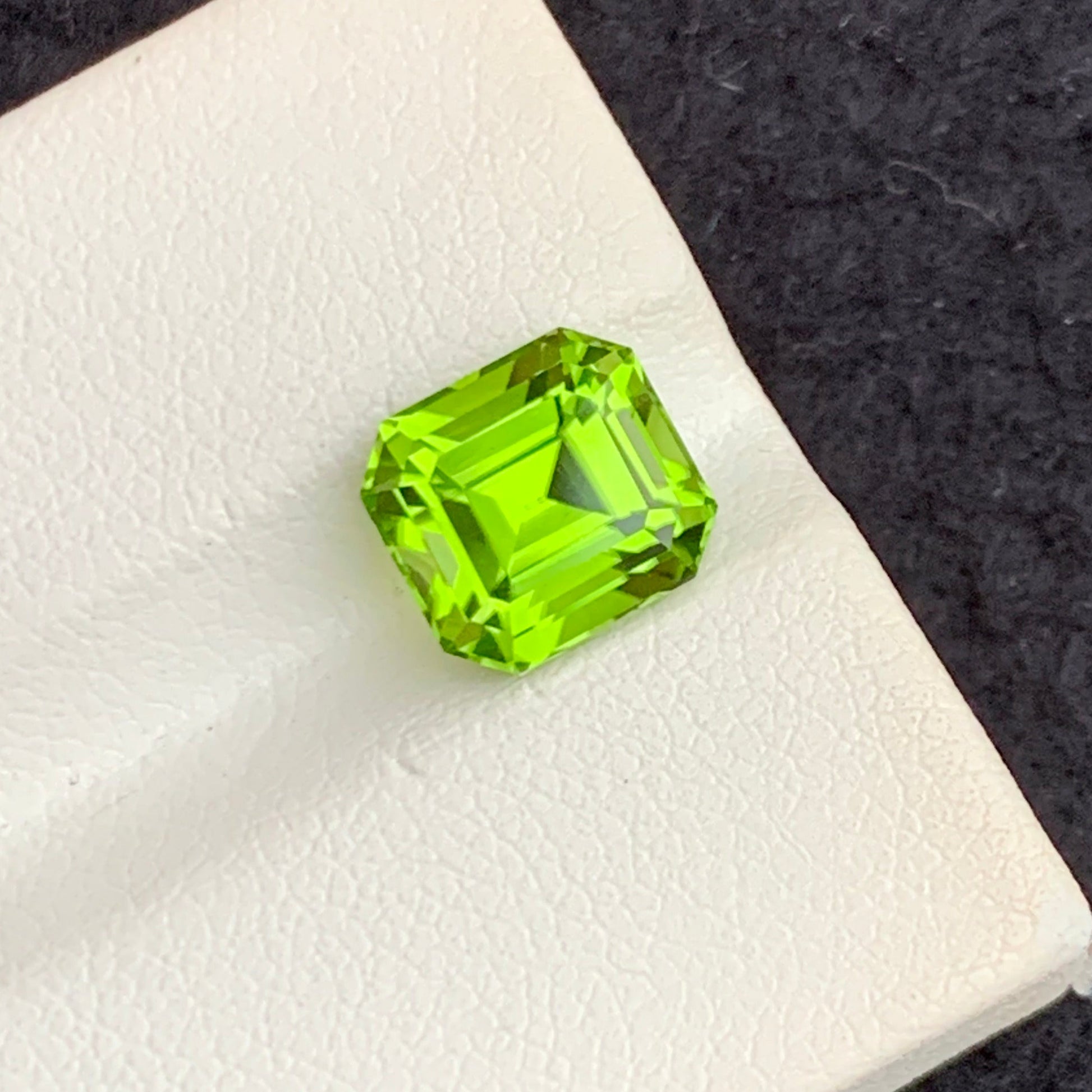 peridot gemstone ring
 peridot bracelet
 peridot necklace
 raw peridot
peridot beads
