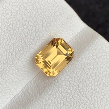 Natural Yellow Citrine - 1.55 Carats Emerald Cut Gemstone from Brazil