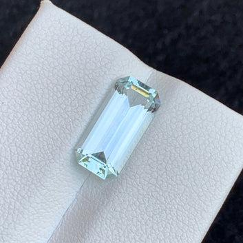 Light Sea Blue Aquamarine Gemstone, Emerald Cut 2.75 Cts