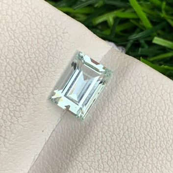 Light Sea Blue Aquamarine Gemstone, Baguette Cut 1.15 Cts